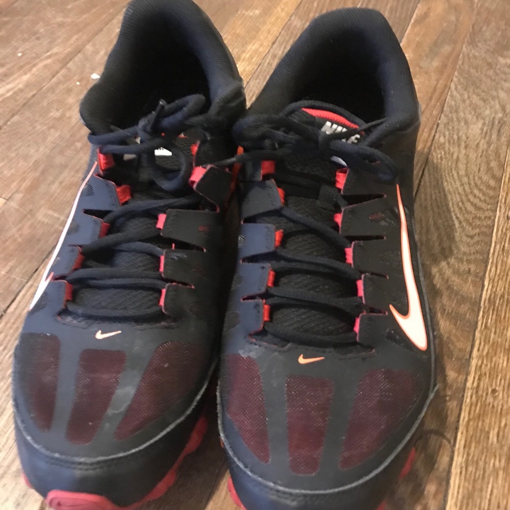Nikes - Picture 3 of 5